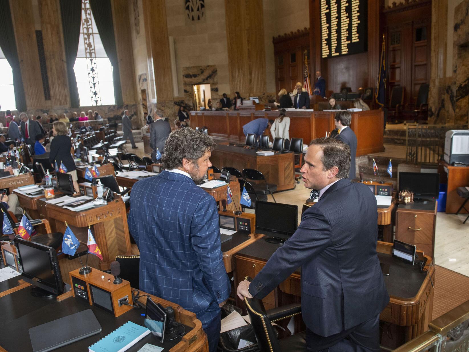 Louisiana House lawmakers passed legislation Monday that would phase out the state’s corporate franchise tax revenue and partially offset the loss in state revenue by cutting a lucrative tax credit program.