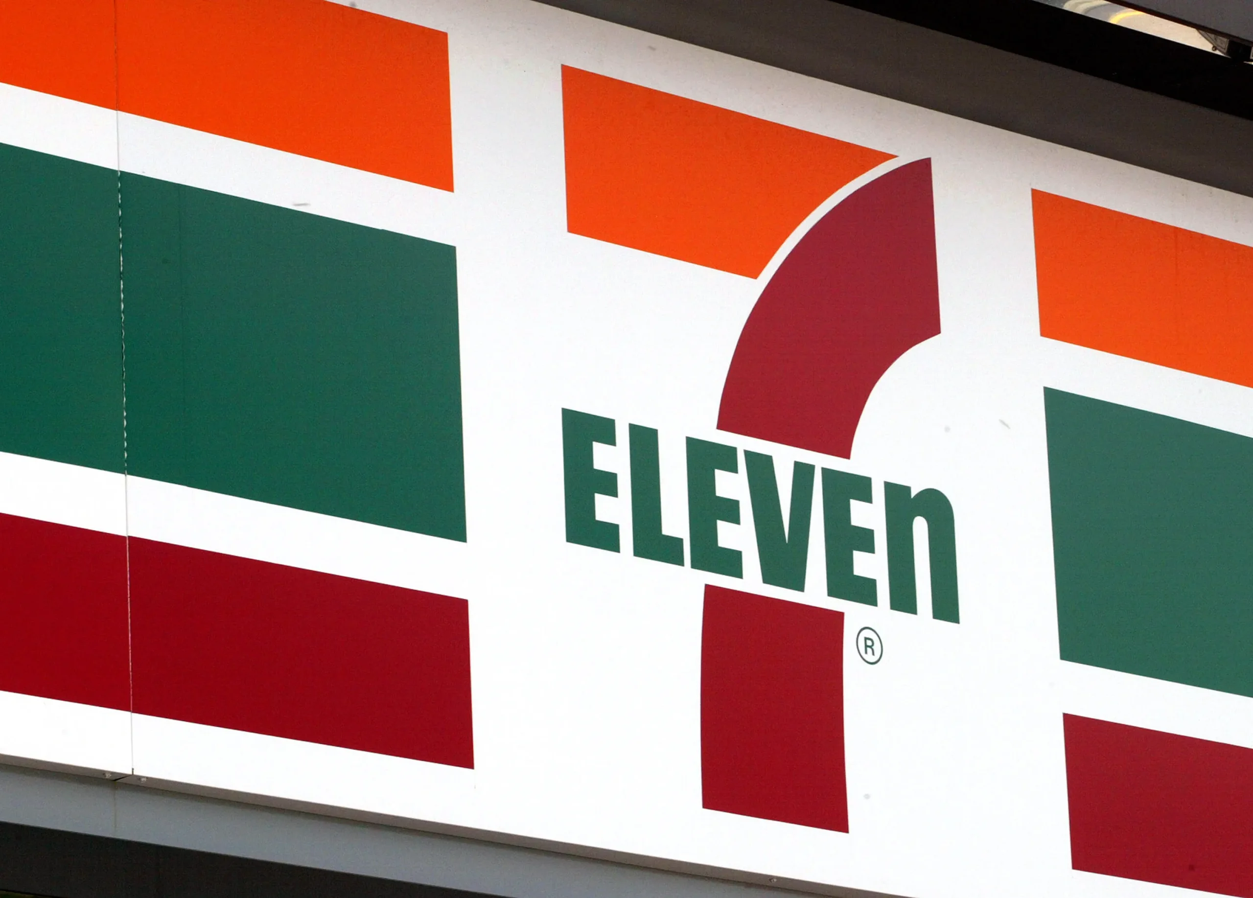 7-Eleven staffer notified authorities that the precise same person had burglarized the retail establishment