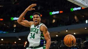 Milwaukee Bucks Giannis Antetokounmpo is said to not sign a contract extension. (Photo: Marca.com)