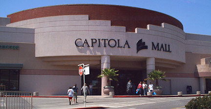 A Memphis man and three other men were soliciting in Capitola Mall and tried to flee by crossing rooftops of nearby businesses. (Photo: LocalWiki)