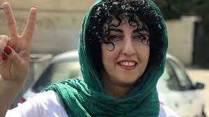 The human rights activist, Narges Mohammadi, gets praised by Hilary Clinton. (Photo: SBS)