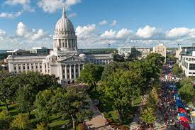 A man was arrested after causing chaos at the Capitol Of Wisconsin and also demanded to see the Governor. (Photo: U.S. News Travel)