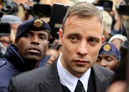 Oscar Pistorius will not be wearing a monitoring bracelet since it is not part of the parole procedure in South Africa. (Photo: Reuters)