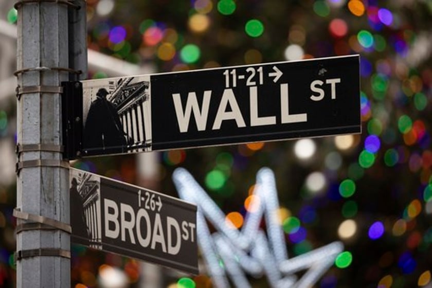 With the recent announcement of rate cuts, Wall Street was pushed to a powerful rally. (Photo: WFMJ.com)