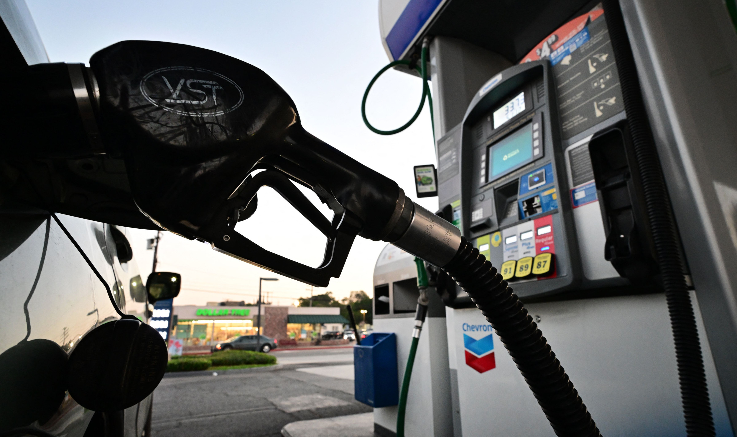 Gasoline prices falling to their lowest point gives hope to everyone that inflation will somehow slow down over the next few months. (Photo: Newsweek)