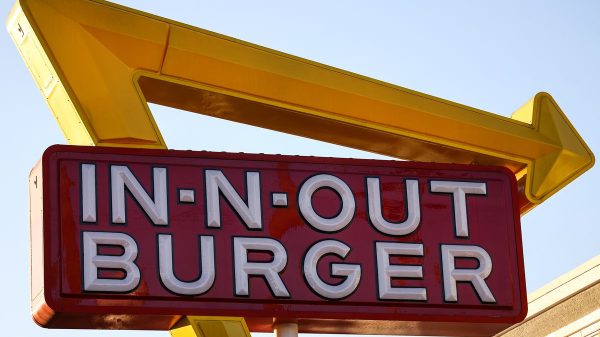 In-N-Out Burger in Oakland to permanently close due to crime and safety concerns. (Photo: Eater SF)