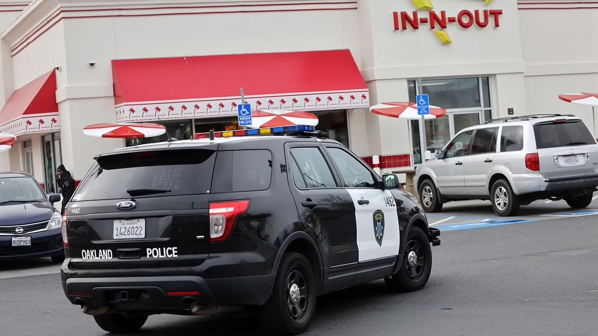 In-N-Out Burger located in Oakland announced to close after multiple reports of crime. (Photo: CitizenSide)